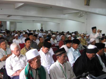 GALERY FOTO: Pertemuan Besar Ulama, Habaib dan Tokoh Masyarakat se-Indonesia Img_6883