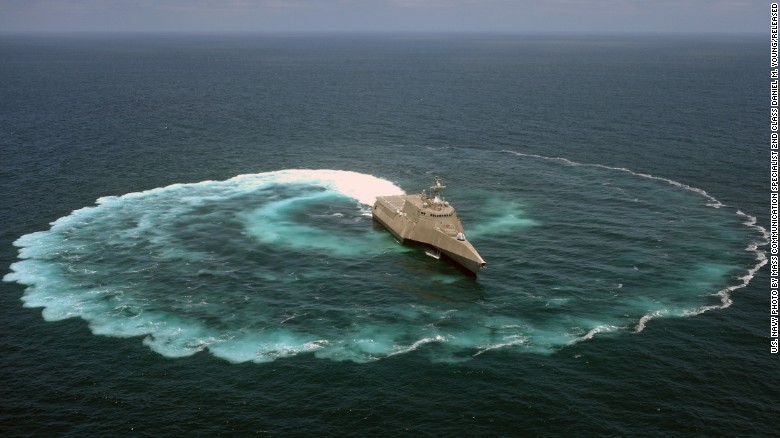 Thiết giáp hạm USS Fort Worth hải hành tuần tra Biển Đông D14_1432049632
