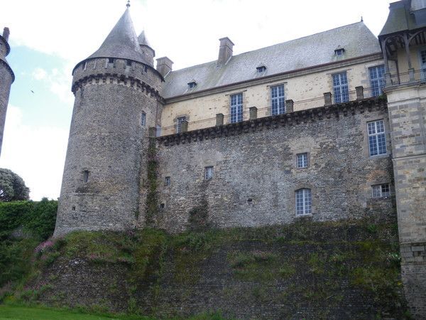 CHÂTEAU DE CHÂTEAUGIRON BRETAGNE 8377f439