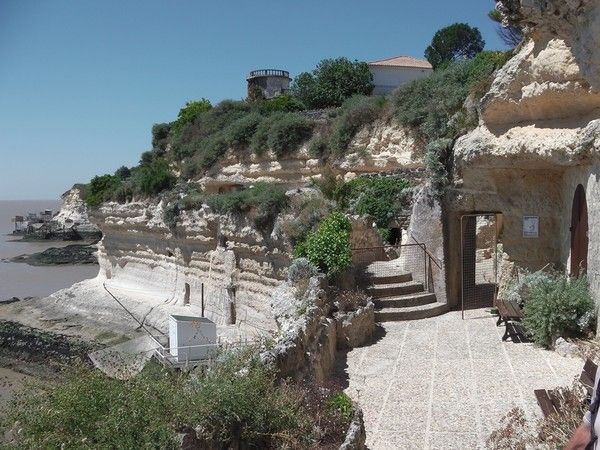 Grottes Troglodytiques de Meschers sur Gironde(textes,photos) 8abb3a87