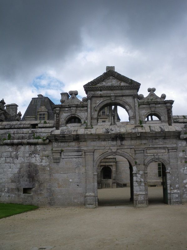 Château de Kerjean dans le Finistère ** Bretagne ** A9580767