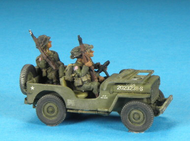 US Airborne Jeep crews Wp29964ef3_02