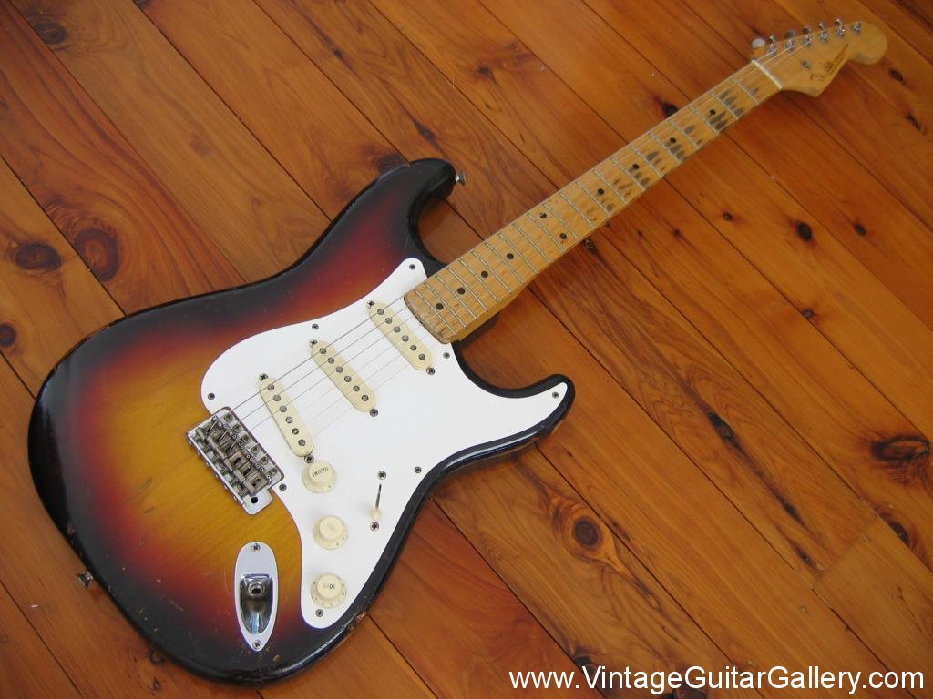 [Jeu] Association d'images - Page 15 Fender_1958_stratocaster_sunburst1