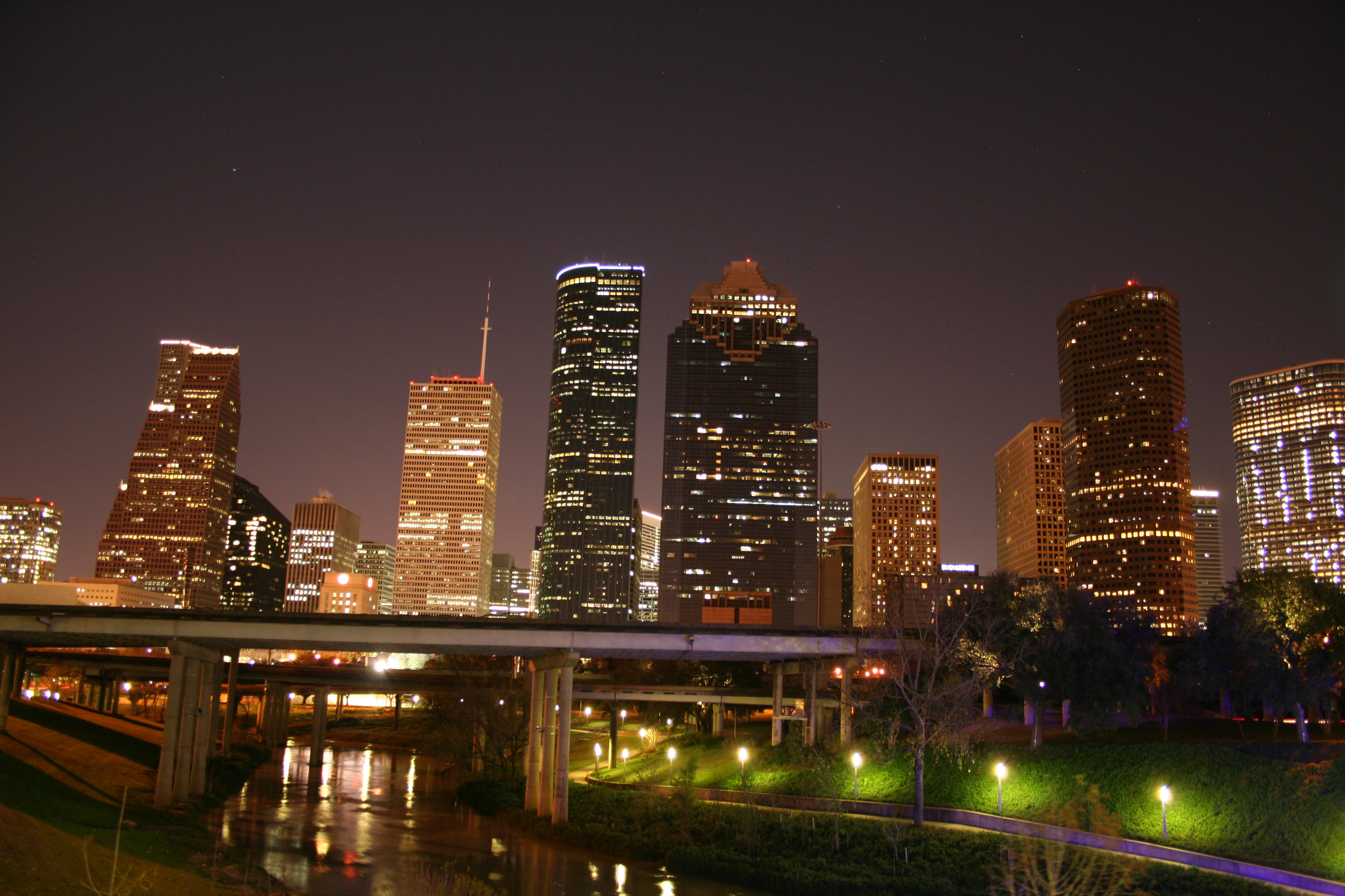 هوستن : الولايات المتحدة / Houston : United states Houston-at-Night