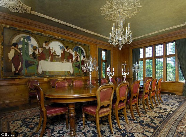 Estilos de Decoración V : Gótico, Tudor, Victoriano, Renacentista y San Valentín - Página 11 Mel-gibson-greenwich-dining-room