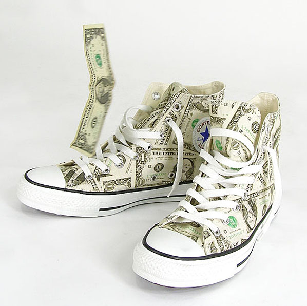 اناقتك جذابة مع converse Converse-fall-07-dino-money-2