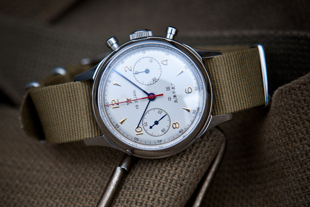 Budget >200€, 1re montre habillée à 20 ans Seagull-1963-chronograph-watch