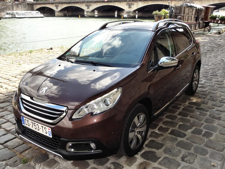 Essai Peugeot 2008 : une belle polyvalence 1809254-comportement-sur-et-plaisant