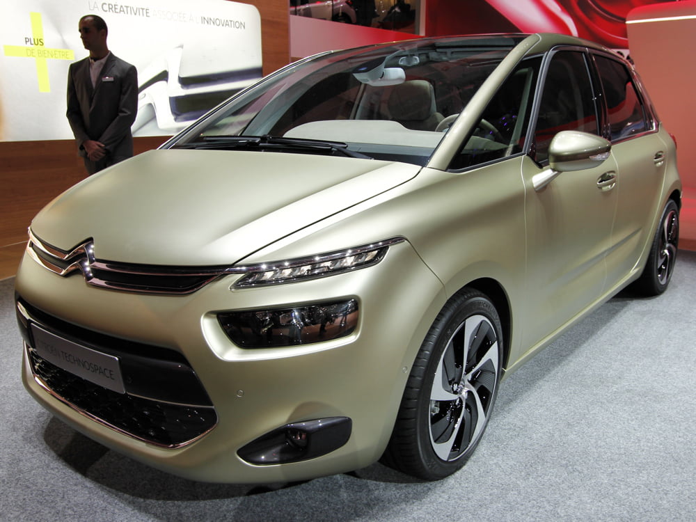 2013 - [GUANGZHOU] Citroën DS5 Golden Pearl 1570474-citroen-technospace