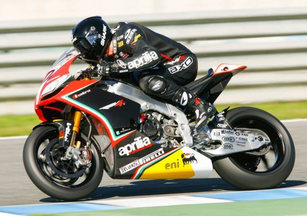 Test SBK y SSP en el Circuito de Jerez  Eugene-laverty-sbk-test-600x422