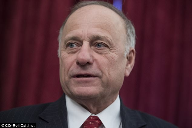 The Serious Side - part 4 - Page 20 4A92A72900000578-5545005-Rep_Steve_King_s_pictured_campaign_chose_to_mock_the_teenager_wh-a-3_1522074195464