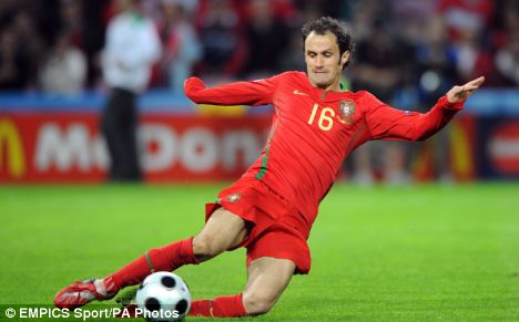 Ricardo Carvalho Article-0-0185E4DB00000578-794_468x291