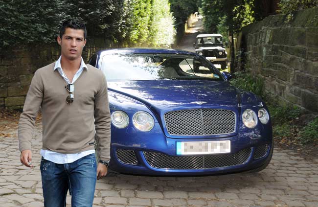 $(صور منزل كرستيانو رونالد الجديد 2010 )$ RonaldoNJS1_650x423