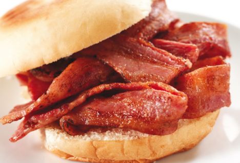Additives used in bacon, ham and chicken 'could make cancers grow' Article-1102368-02354D6700000578-424_468x318