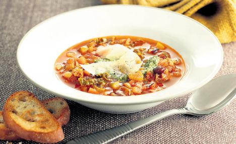 Italian recipes on a budget: Smoked bacon minestrone Article-1131711-033BAEF3000005DC-819_468x286