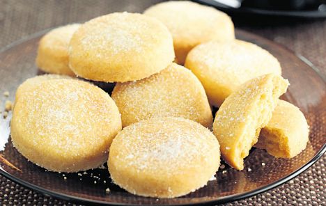 Italian recipes on a budget: Mini lemon shortbread Article-1131782-033BAF00000005DC-442_468x296