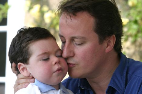 Dave Cameron's 6 year old son has died. Article-1155008-013B5DAC00001005-878_468x312