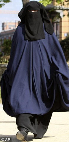 Ban the Burka.. Article-1269909-095CE449000005DC-972_233x478