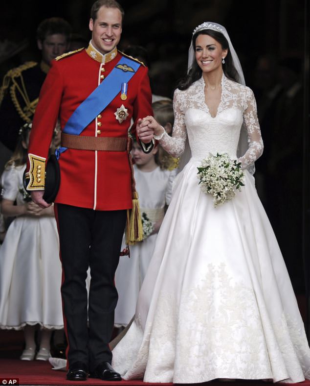 ENLACE WILLIAM Y KATE - Página 21 Article-1381912-0BD3C5E500000578-180_634x788