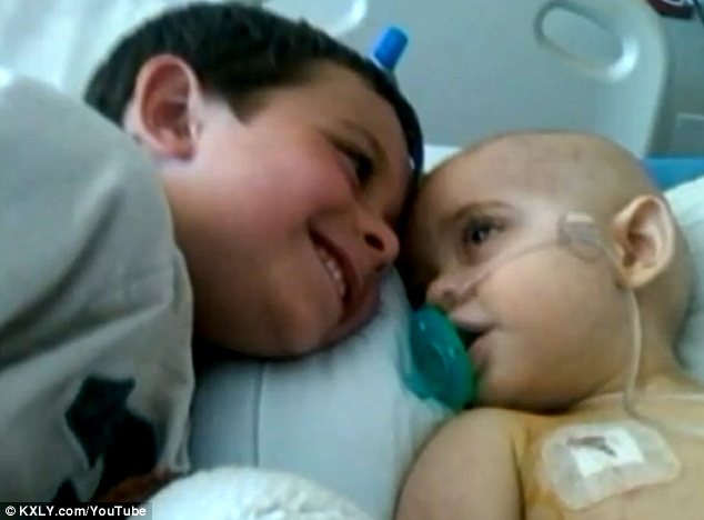 Boy, two, with brain cancer is ‘cured’ after secretly being fed medical marijuana by his father Article-1383240-0BE5882B00000578-453_634x468