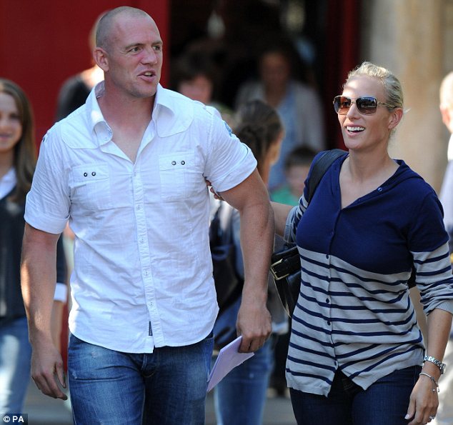 BODA DE ZARA PHILLIPS Y MIKE TINDALL 30/07/2011 Article-2020229-0D381A4900000578-515_634x595