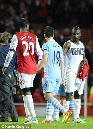 Arsenal 0 - 1 Manchester City: Arsenal unlucky in defeat - Page 2 Article-2067866-0EFDB2FA00000578-559_306x423