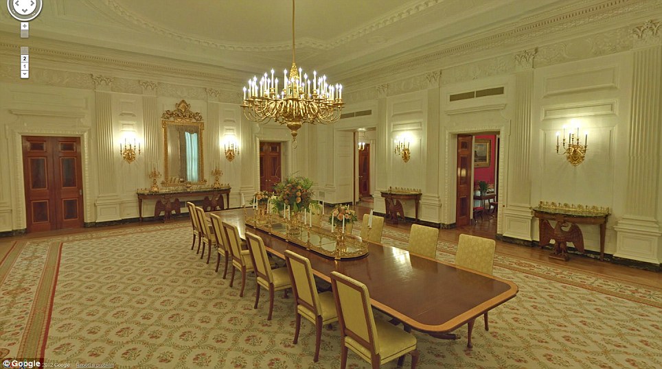البيت الأبيض صور من بعض الغرف Article-2124851-127520AC000005DC-301_964x538