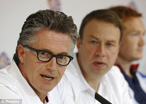 British Athletics Head Coach will quit if Team GB doesn't win 8 medals Article-2168468-13E8FEE8000005DC-160_468x334