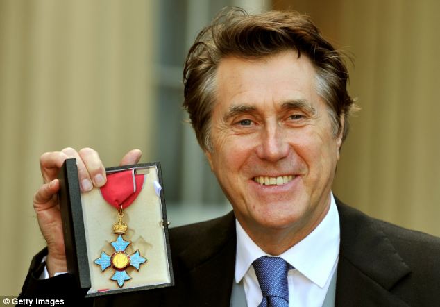 Bryan Ferry se burla de Axl Rose en un lujoso restaurant Article-2295875-0F009D5F00000578-787_634x442