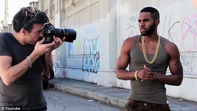 VIDEO -  So this is what Jordin sees in him! Sparks' fiancé Jason Derulo shows off his muscled physique in sneak peek for new single The Other Side Article-2308396-19431B9B000005DC-242_634x357