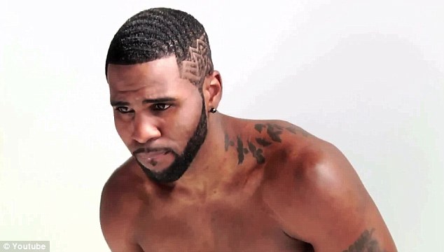 VIDEO -  So this is what Jordin sees in him! Sparks' fiancé Jason Derulo shows off his muscled physique in sneak peek for new single The Other Side Article-2308396-19431C73000005DC-677_634x360