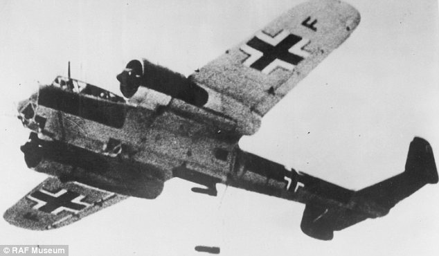 [Internacional] Britânicos recuperam na Mancha avião alemão da Segunda Guerra  Article-2318808-199A41D4000005DC-628_634x370