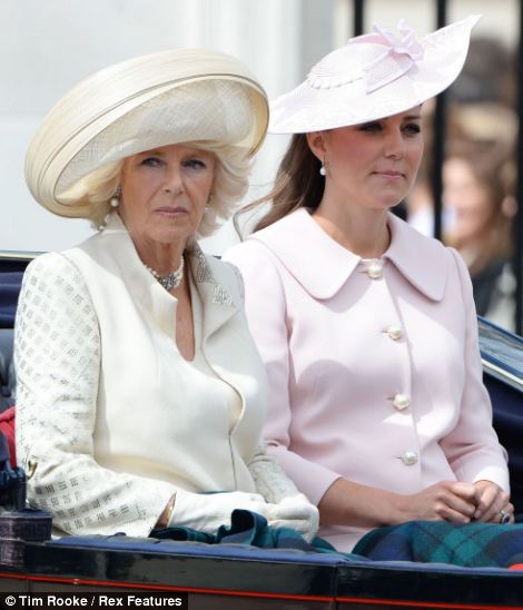 Trooping the Colour 2013. Article-2342119-1A54E61C000005DC-82_470x548