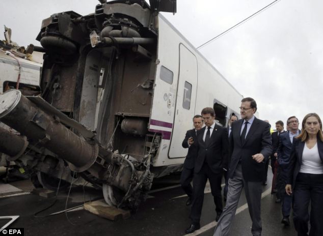 بالصور //  اسبانيا قتل 77 من ركاب القطار على الأقل، وأصيب العشرات بجروح  Article-2377113-1AFCB8B1000005DC-194_634x464