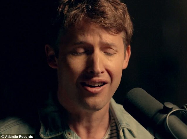 VIDEO - EXCLUSIVE: James Blunt pays tribute to Whitney Houston in the new acoustic video for Miss America Article-2391651-1B470254000005DC-307_638x476