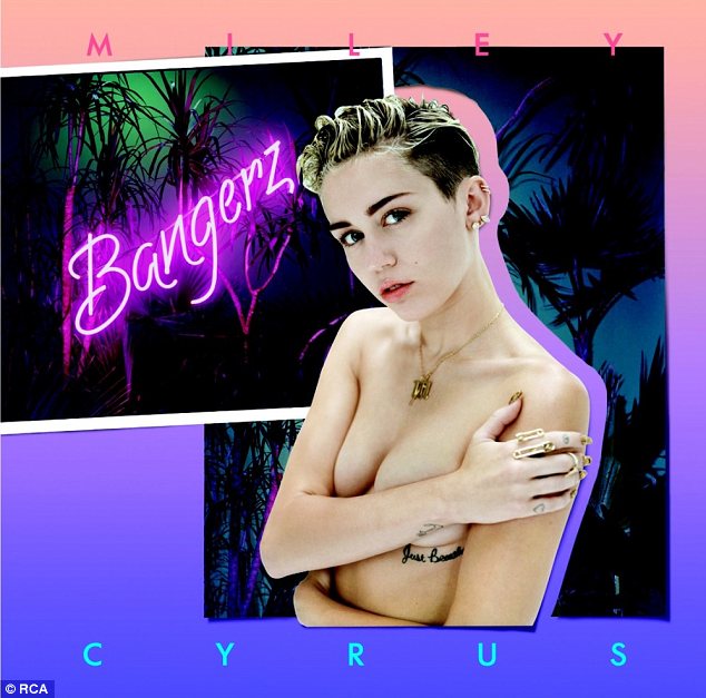  Miley Cyrus Goes Topless for Alternate 'Bangerz' Covers. Hits Billboard Hot 100 Article-2424707-1BE73D1D000005DC-327_634x627