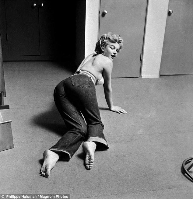 MARILYN MONROE Article-2595707-1CC8986D00000578-551_634x654