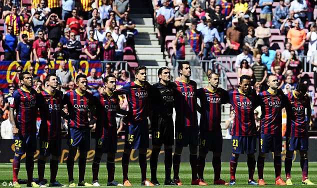 Hilo del FC Barcelona Article-2619546-1D8BC75300000578-77_634x376