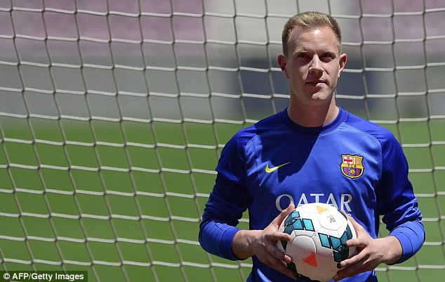 Marc-André ter Stegen: The Young German - Page 4 Article-2636281-1E1B4B6400000578-40_634x401