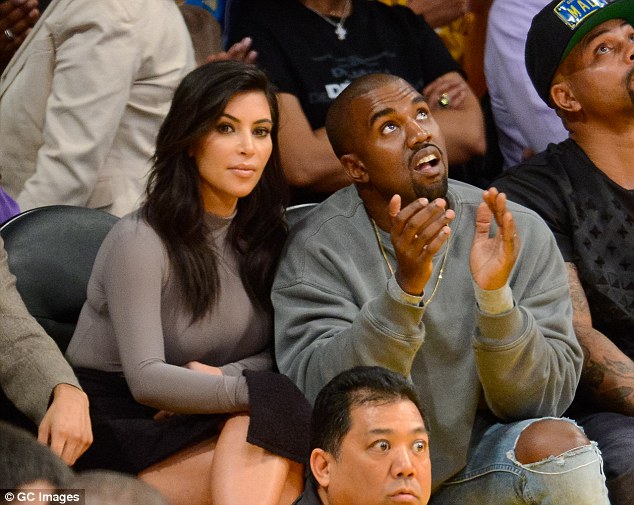 Kim Kardashian and Kanye West enjoy basketball date 1414570571929_wps_11_LOS_ANGELES_CA_OCTOBER_28