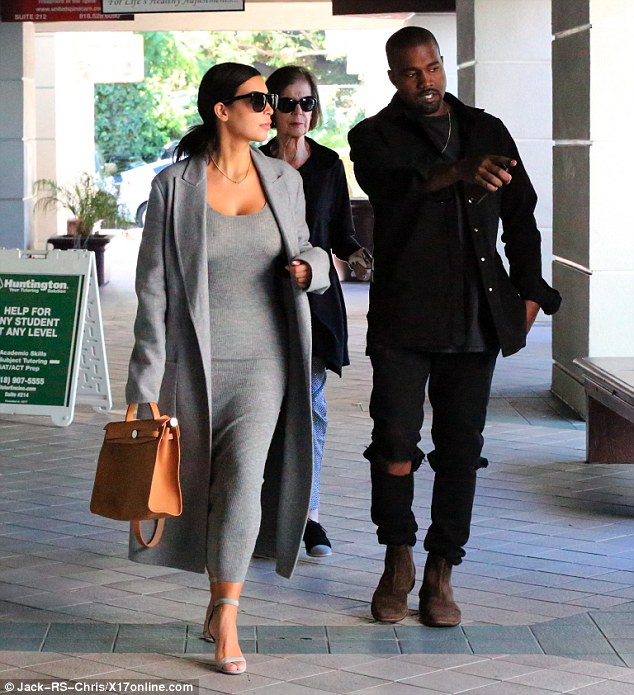 صور كيم كاردشيان 2015 جديد صور Kim Kardashian 2015 لزي افلام 1414975730746_wps_1_Please_contact_X17_before