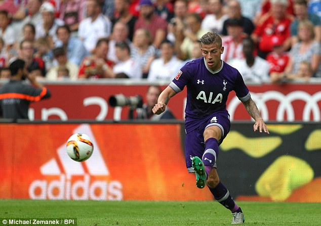 Toby Alderweireld (2013-2014) - Página 2 2B1DD03B00000578-0-image-a-111_1438862936345