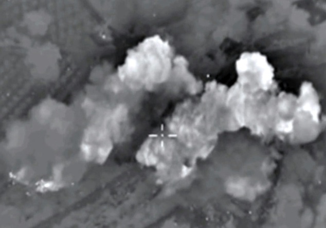 Russia prepares to rain down hellfire on ISIS: Putin's forces deploy 'Blazing Sun' heavy flamethrowe Article-doc-566f8-2BwoLGiywL642c3ce14668f11c8d-595_634x445