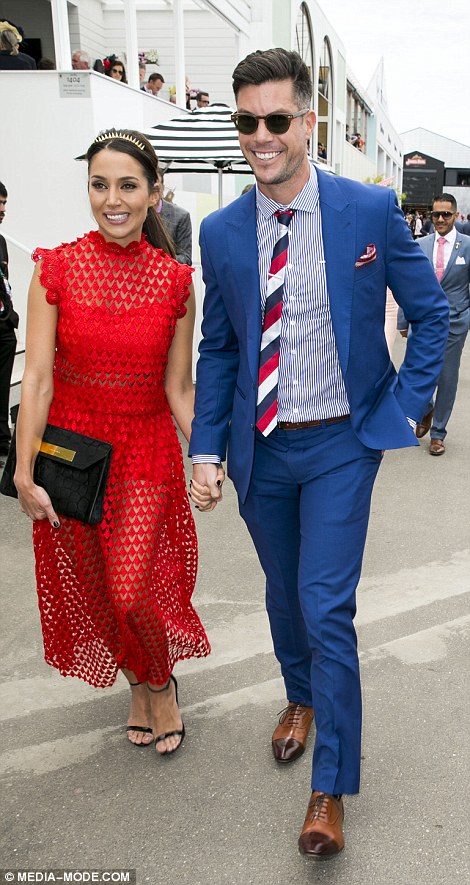 melbournecup - Sam Wood - Snezana Markoski - Bachelor Australia - Season 3 - Fan Forum - Page 14 2E0DFE1200000578-3300975-image-a-354_1446521377817