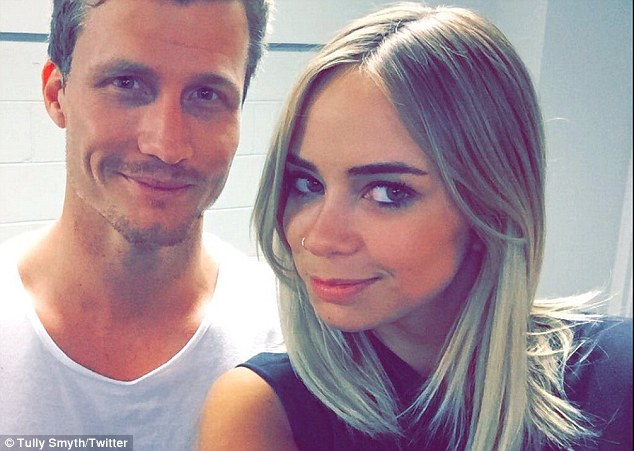 The Bachelorette Australia - Richie Strahan - #2 *Sleuthing Spoilers* - Page 13 2E27099C00000578-3306107-image-a-245_1446762676816