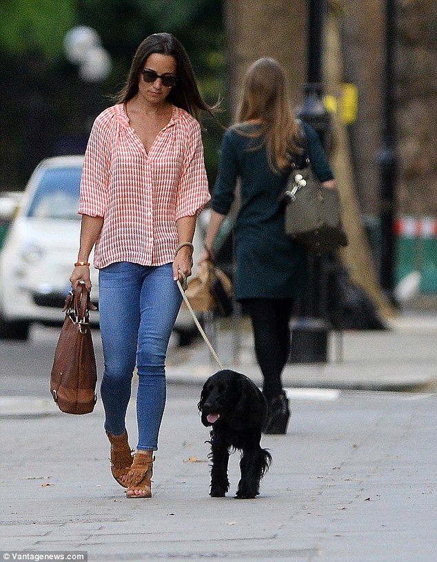 Pippa Middleton 3695F63300000578-3708262-image-m-14_1469517913303