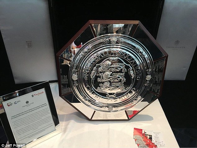 Community Shield - Page 7 392CF7AB00000578-3826022-image-a-13_1475789190653