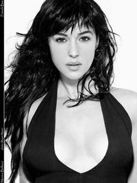 blabla - Page 2 Tmb_14-Monica-Bellucci