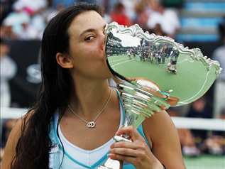 tournois de Auckland (Vainqueur : Bartoli) 237528-718831-317-238