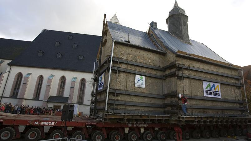 Les églises abandonnées aussi sont belles ! XVM32727b20-ff81-11e7-974b-c4e0f256b4ed-805x453